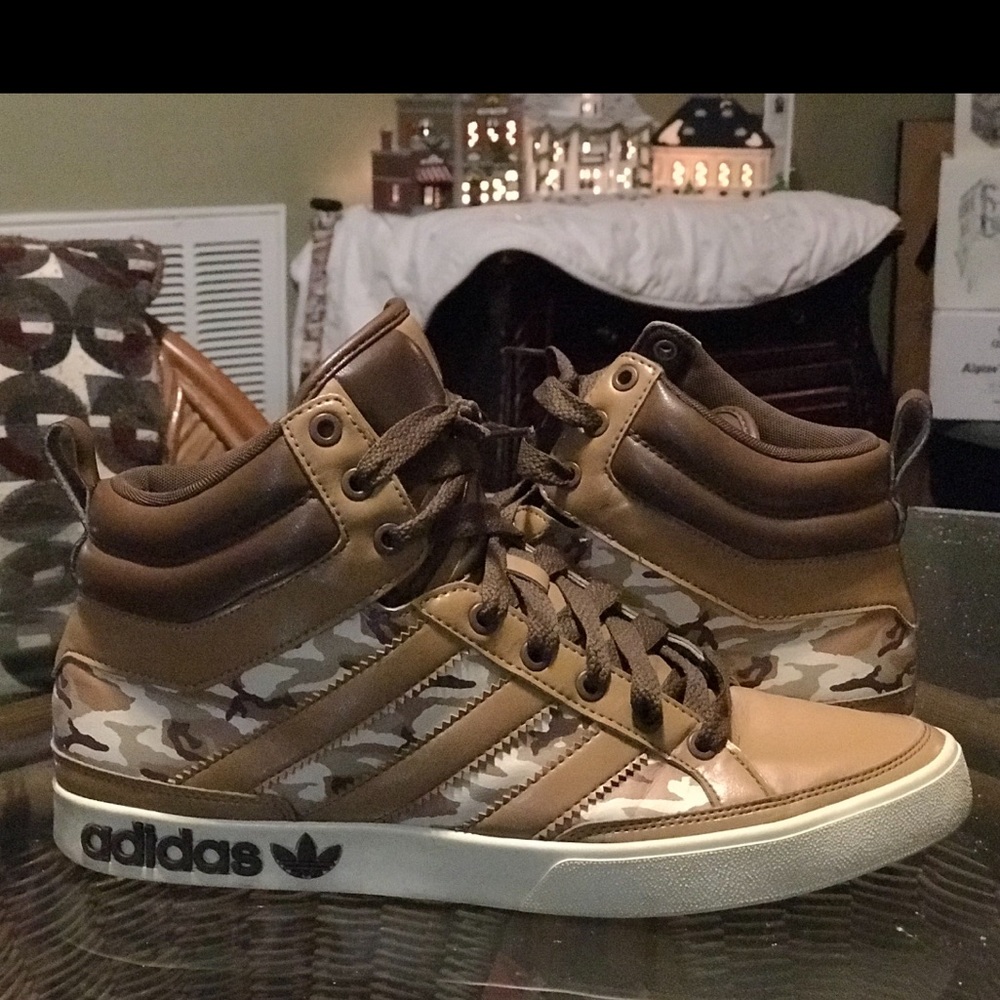 ADIDAS ORIGINALS TOP COURT HI “Khaki Camo”